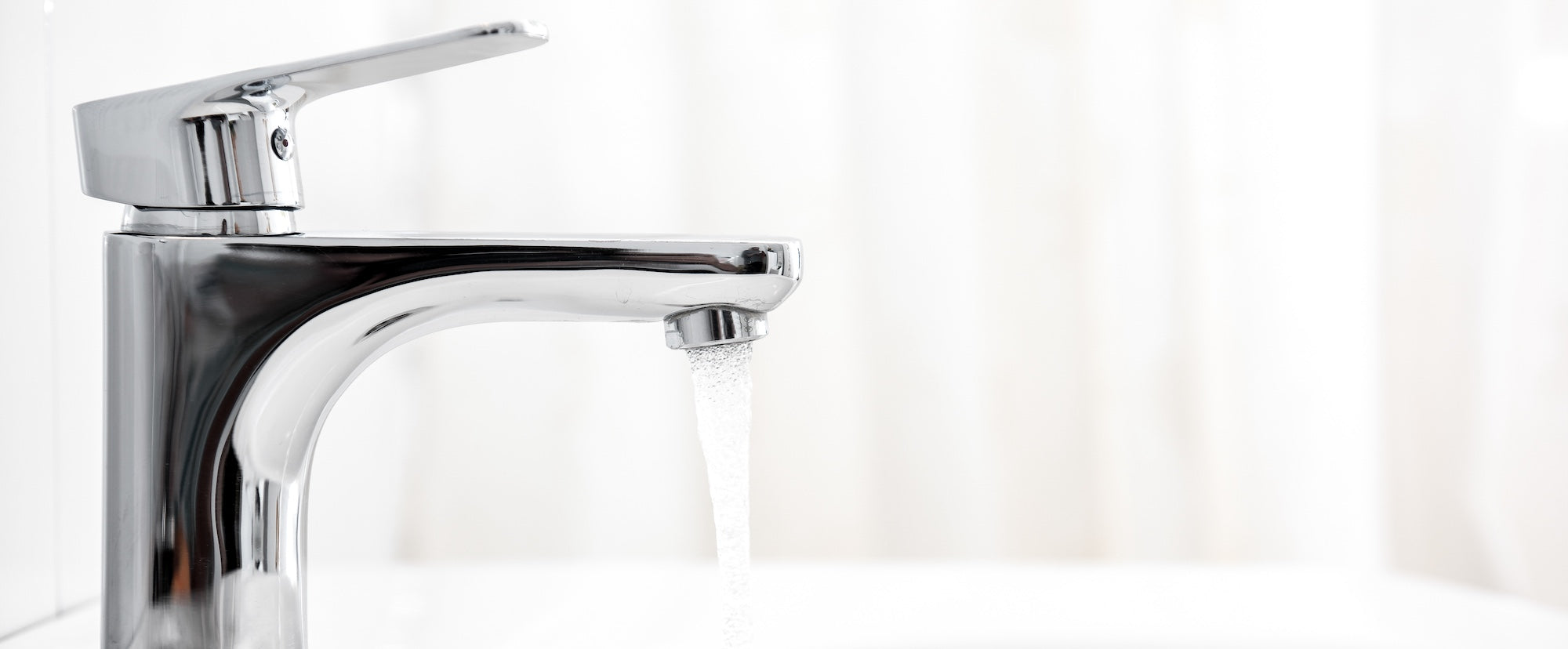 running bathroom sink fixture